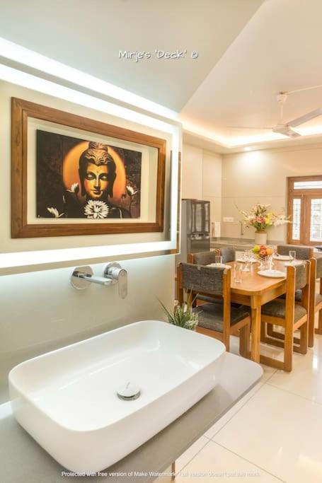 Mirje'S Deck - Homestay - Family Rooms Колхапур Экстерьер фото