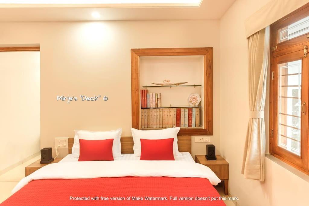 Mirje'S Deck - Homestay - Family Rooms Колхапур Экстерьер фото